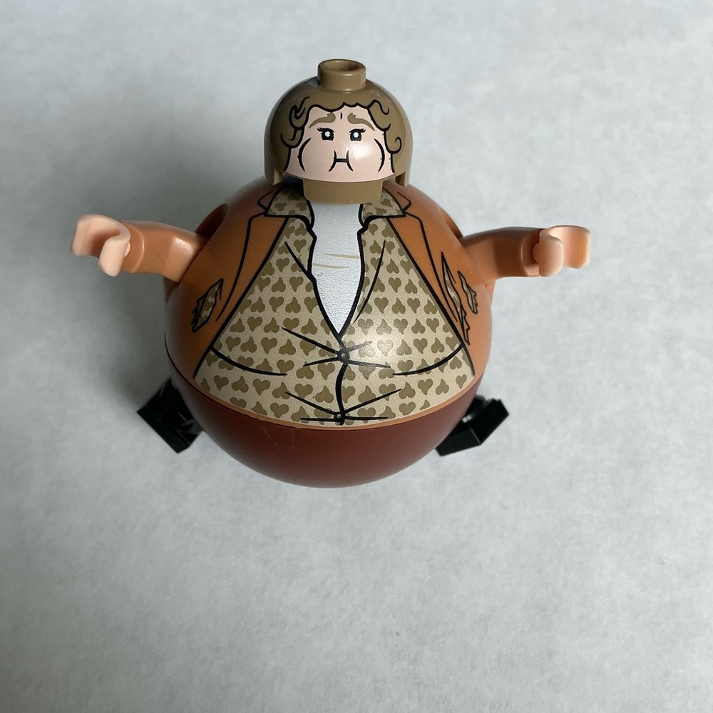 new LEGO Minifig, Harry Potter's uncle's sister Marge Dursley, inflated by Harry